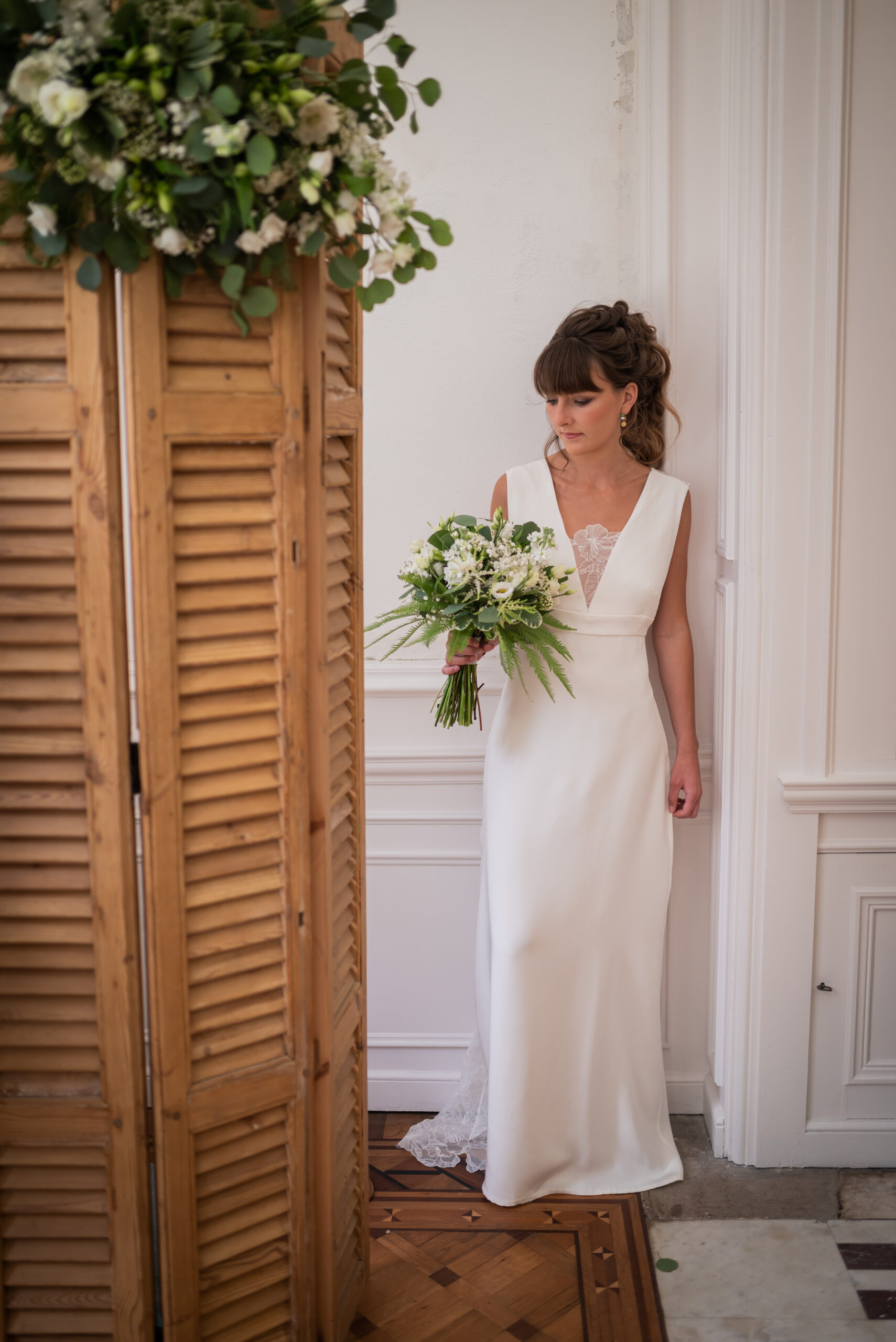 Robe de mariée en soie élégante et fluide